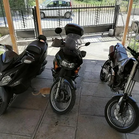 Jimmis Old House Apartamento Kalambaka