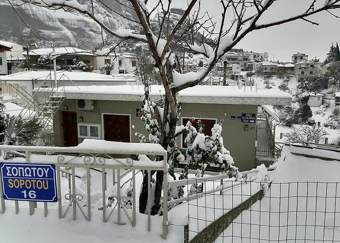 Apartament Jimmis Old House *