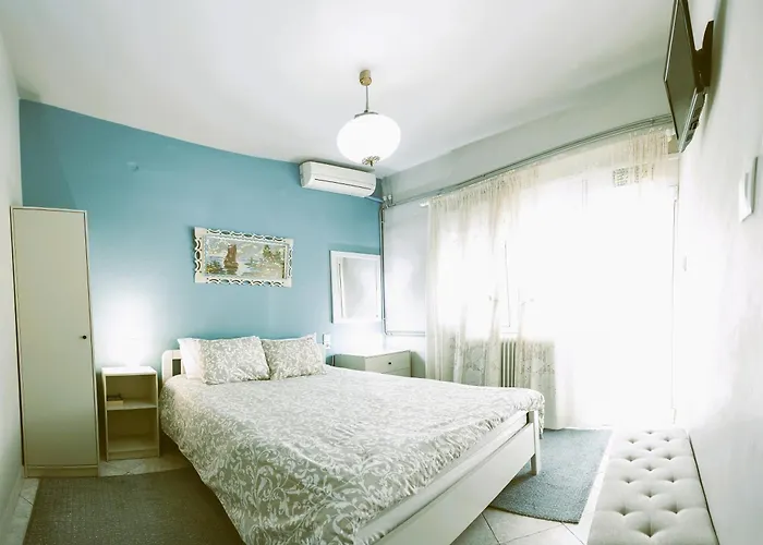 Apartament Jimmis Old House *