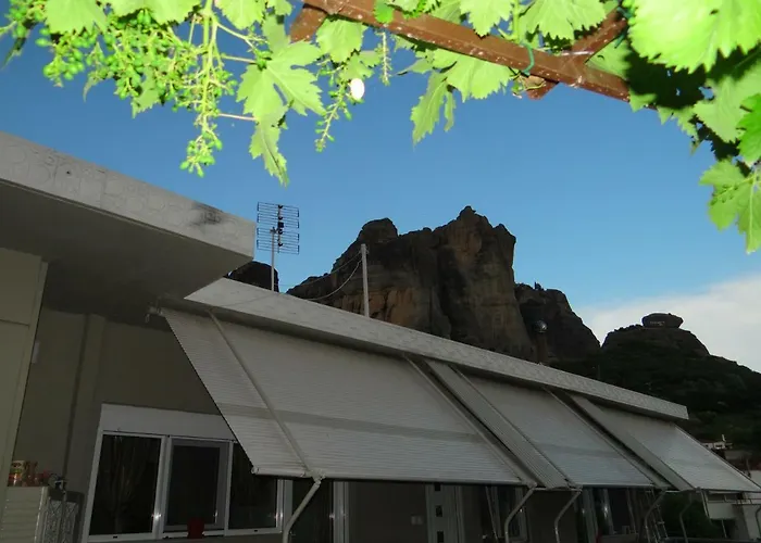 Jimmis Old House Kalambaka